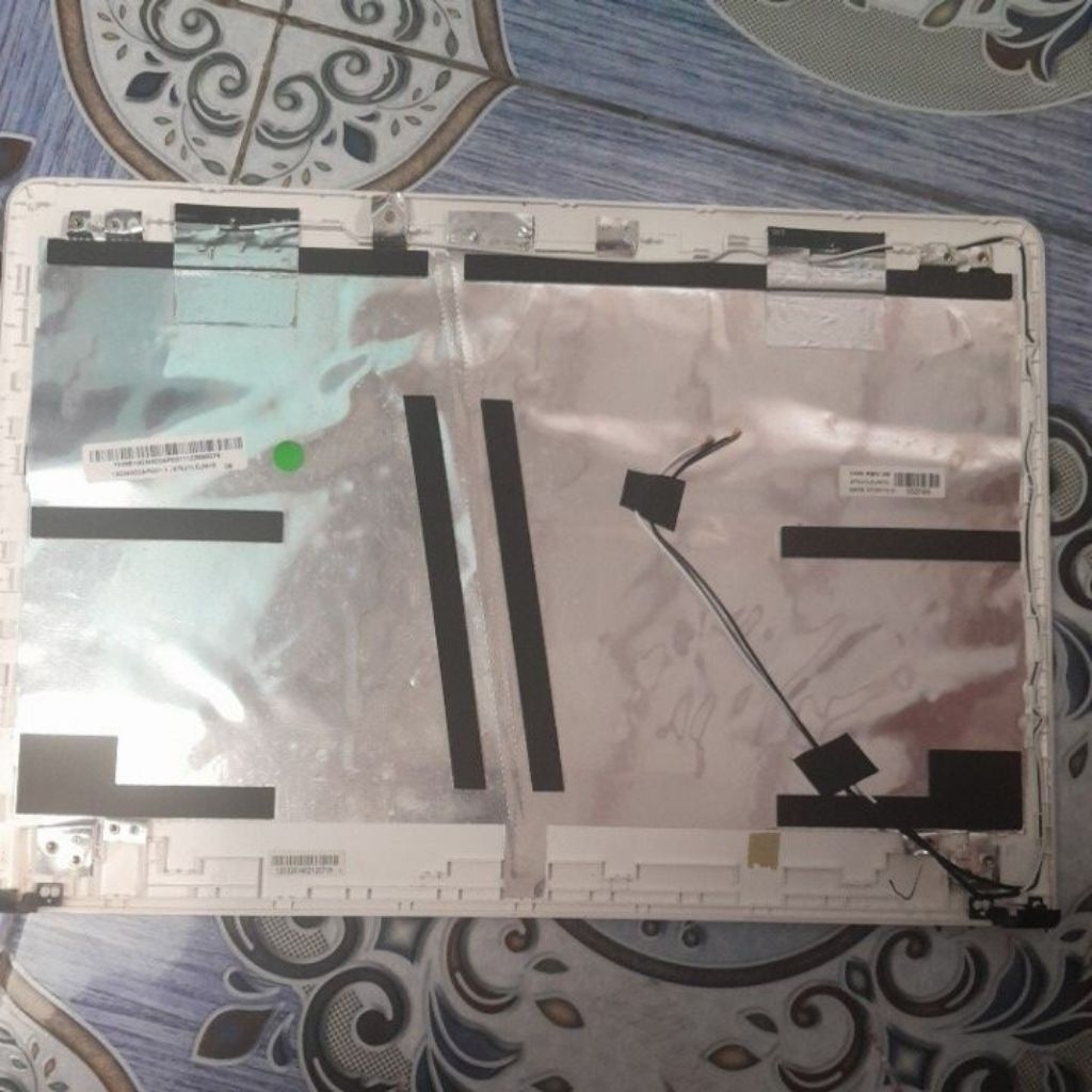 casing atas asus x401u