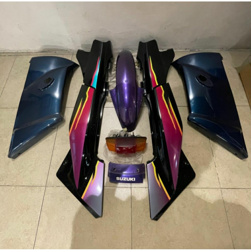 Coverbody body set Suzuki Rgv 150 Megatone Original Thailand