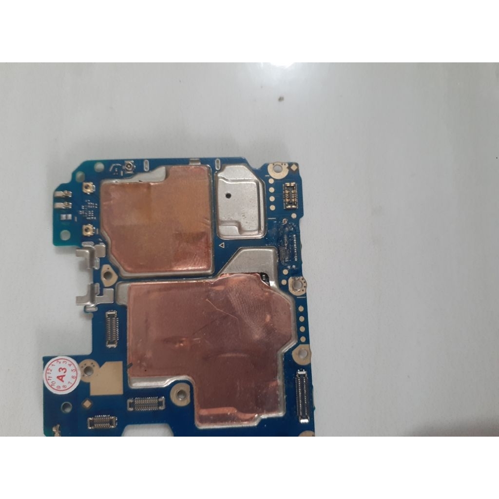 Mesin Hp OPPO A31 minus Konektor bot bawah Rontog OK