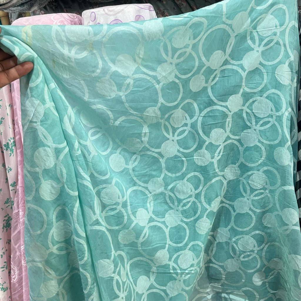 kaik organza / organdi motif polkadot kain kaca motif / kain gaun pesta