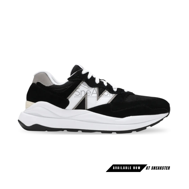 SneAKStER - Sepatu NB 57 40 Black White Authentic Sneakers