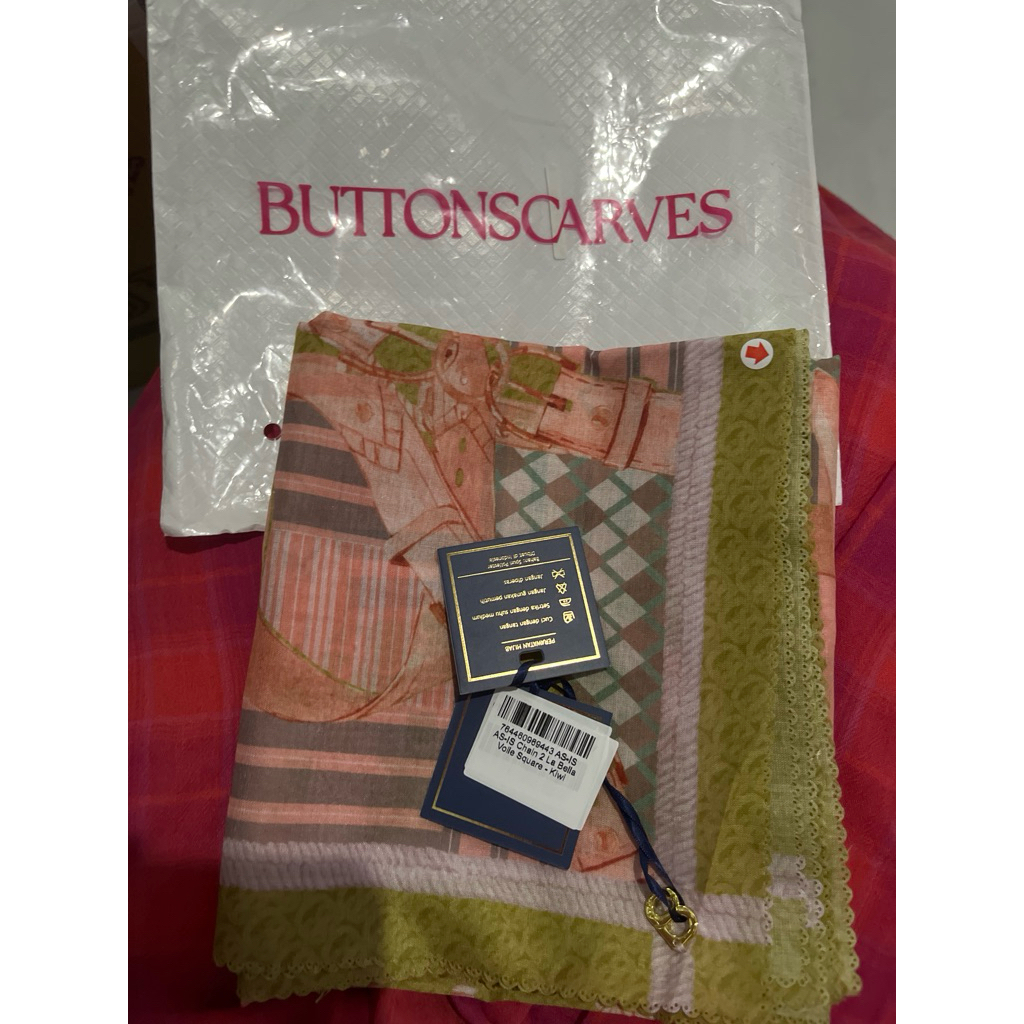 jilbab Buttonscarves