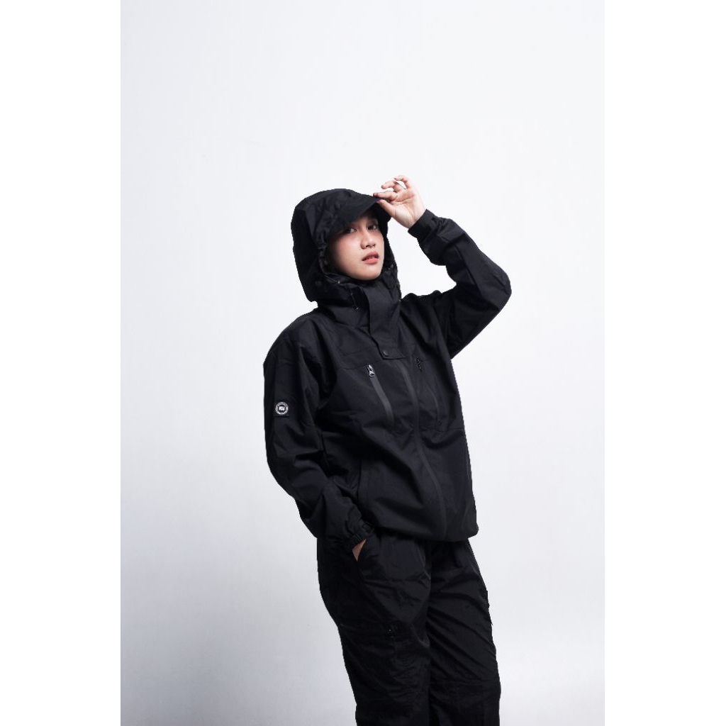 Troublemaker - Malika Black - Jaket Outdoor Waterproof - Casual Outfit - Outwear Jacket