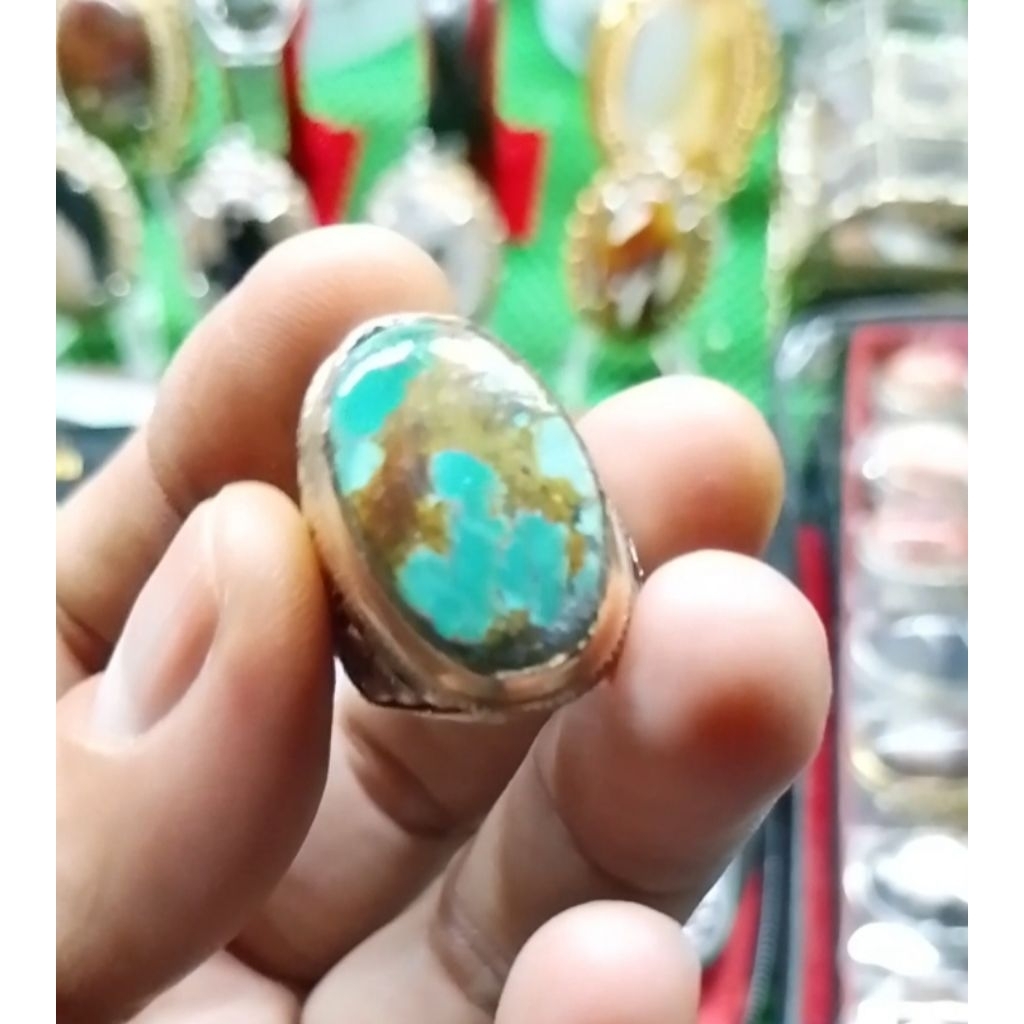 NATURAL BATU PIRUS PERSIA SERAT EMAS