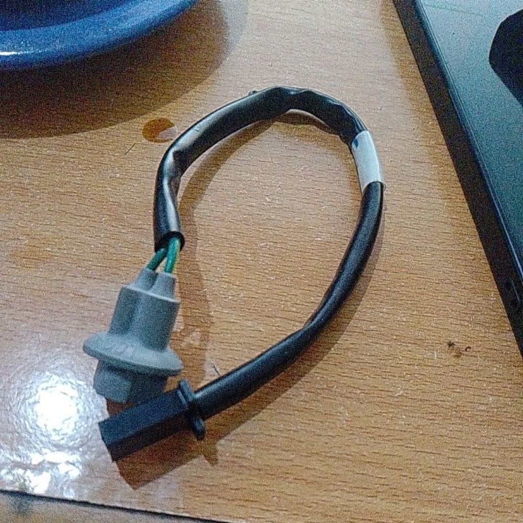 soket fitting lampu sein motor mobil