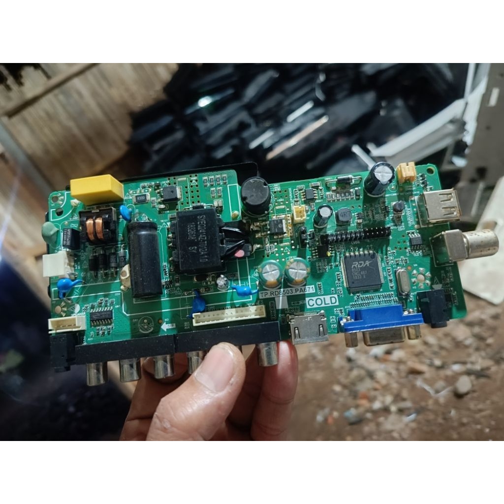 mainboard mesin tv led changhong l24g3a