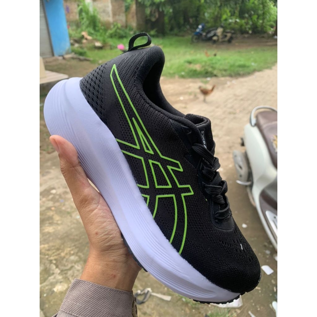 sepatu runing
