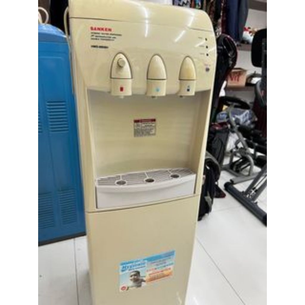 DISPENSER SANKEN HWD 920 + KULKAS