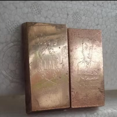 Reflika Batangan Mas London/SuK4rno Bahan Kuningan Sari