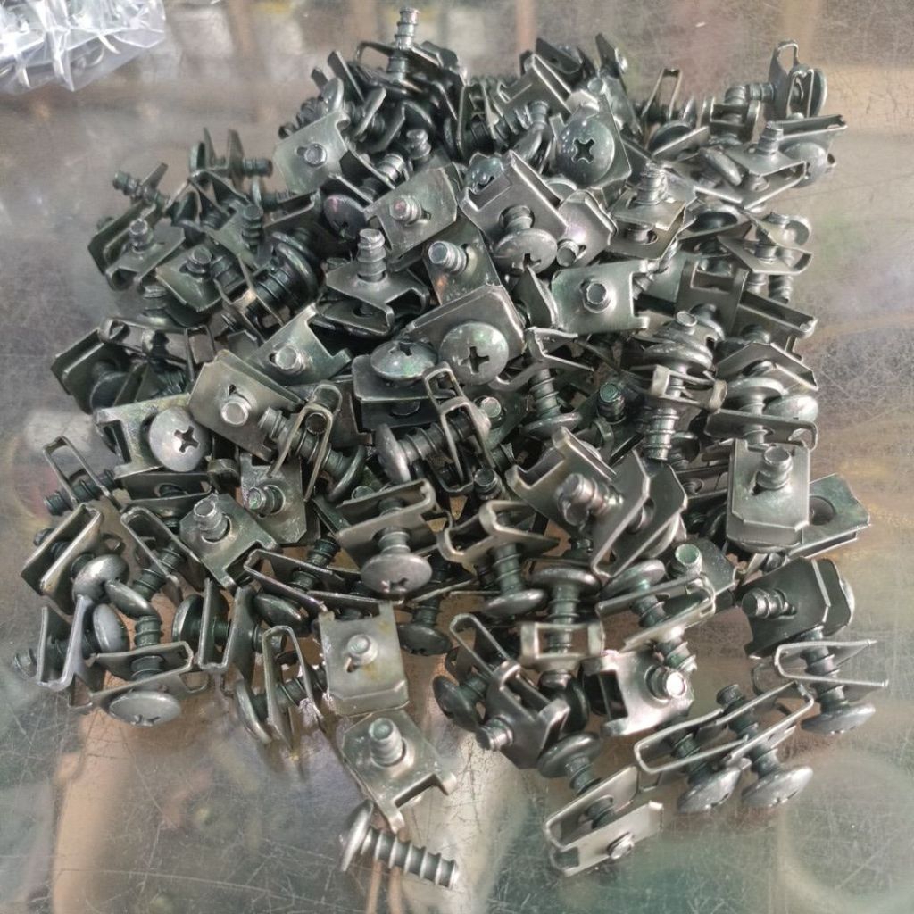 Baut Klip Body Motor Yamaha Mio Smile / Baut Body Mio j /Clip dan Skrup Sekrup Body Motor Yamaha 1 S