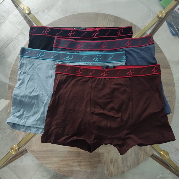 CD / Celana Dalam Boxer Pria Merk Romario 4-900 Ukuran L