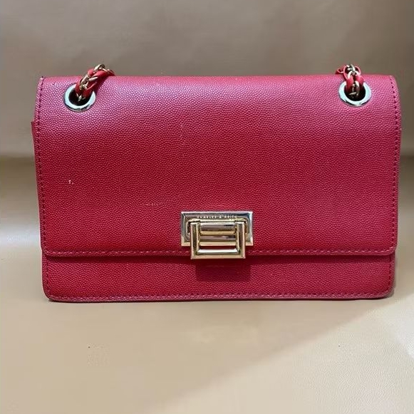 Preloved Charles & Keith The Lunar Front Flap tas ck maroon