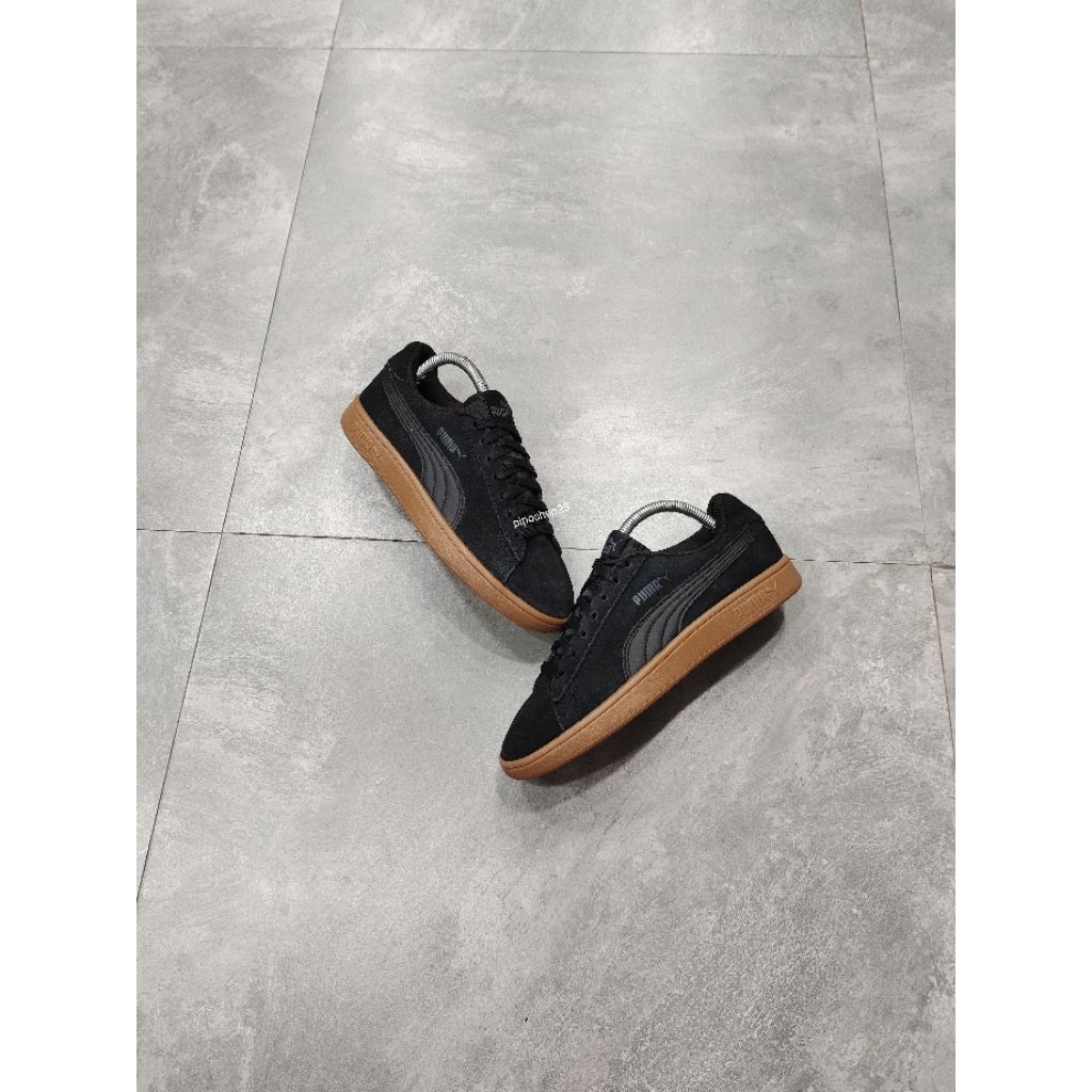 Puma Smash V2 Black Gum