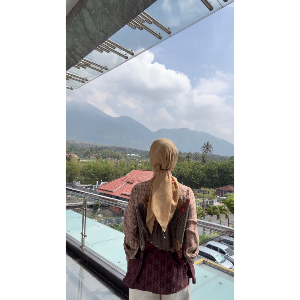 Heaven Lights Voal Preloved