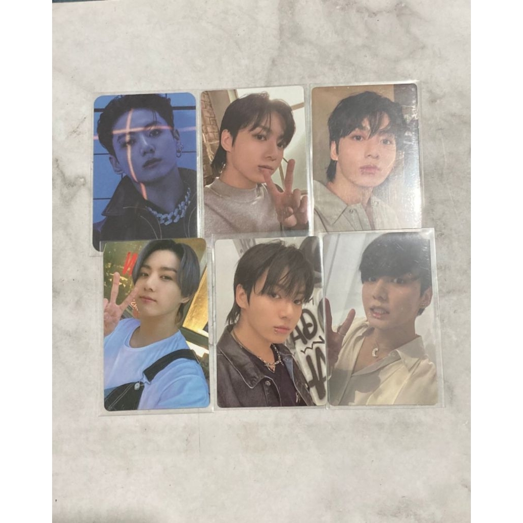 [READY STOCK] PHOTOCARD OFFICIAL JUNGKOOK BUTTER PEACHES VER THE PLANET GOLDEN PROOF COMPACT