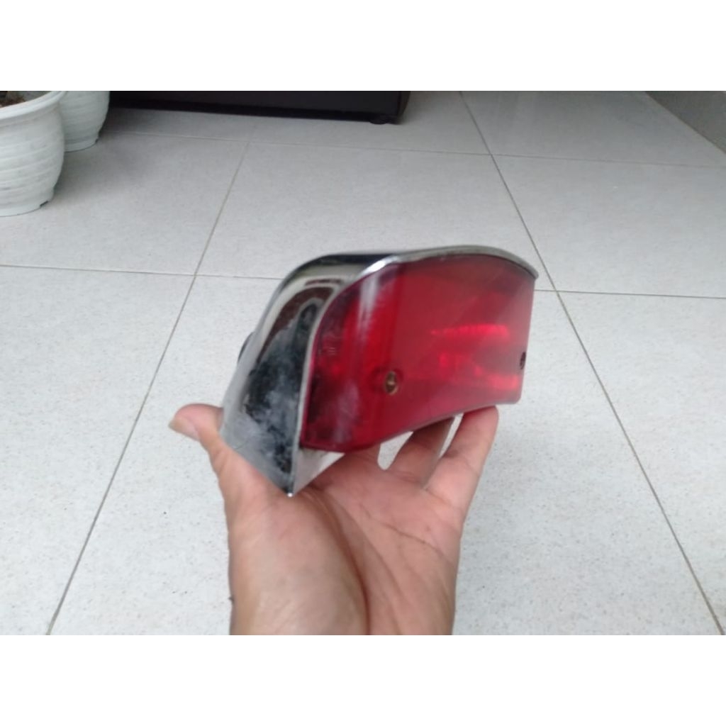Stoplamp Mika Lampu Belakang Benelli Patagonian Eagle PE 250cc Original Copotan Utuh