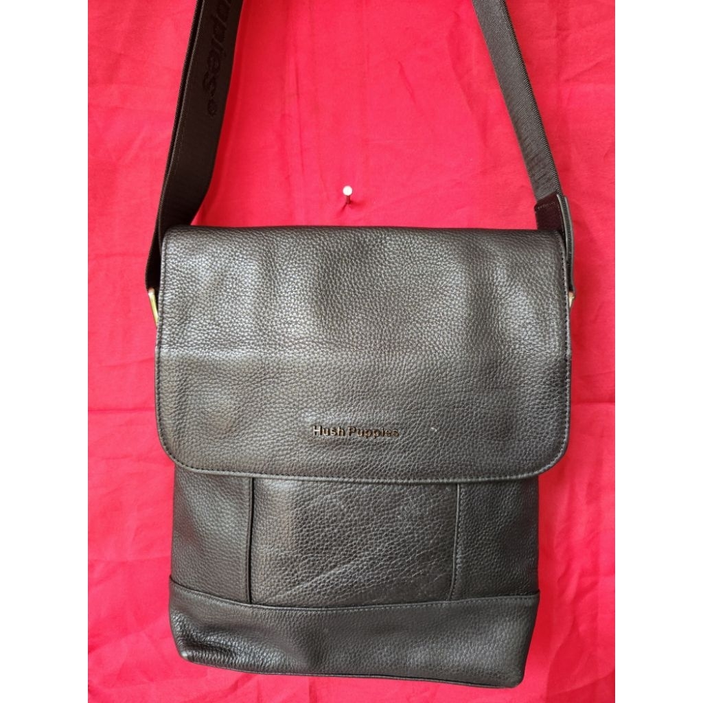 Tas Selempang Kulit Second Branded