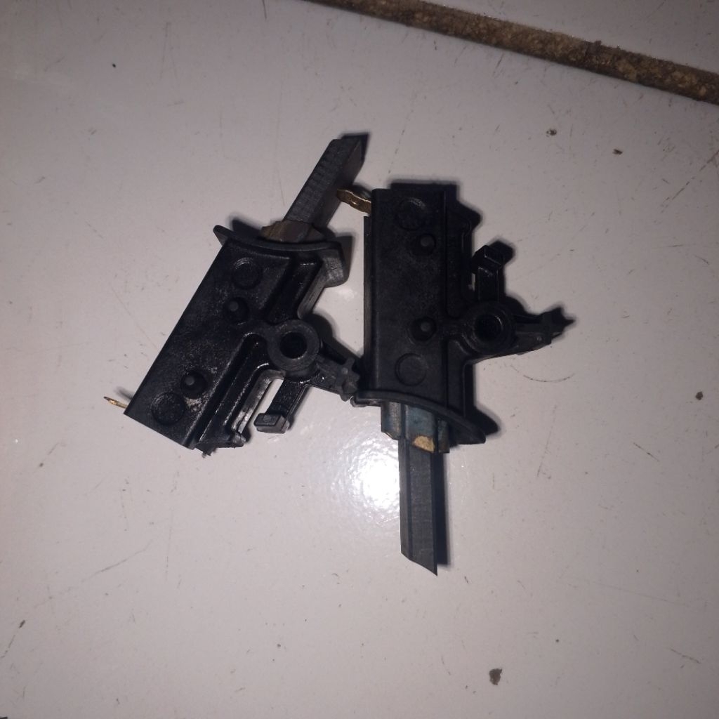 carbon bras carbon dinamo mesin cuci Sharp 872 862