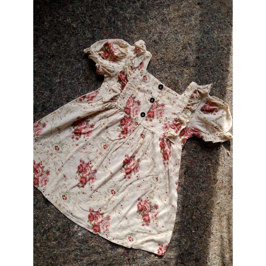 Dress bunga vintage
