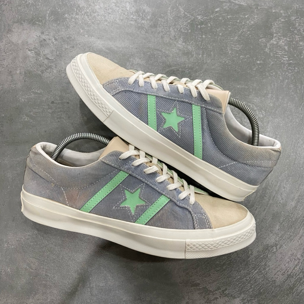 Original Converse One Star Academy Low Ceramic Green Second. Harga barunya 2.5 juta sampai 3.5 Juta 