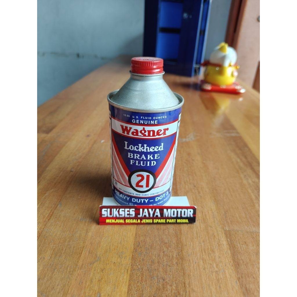 minyak rem WAGNER DOT-3 ukuran 300 ML 300 Mili brake fluid WAGNER DOT-3