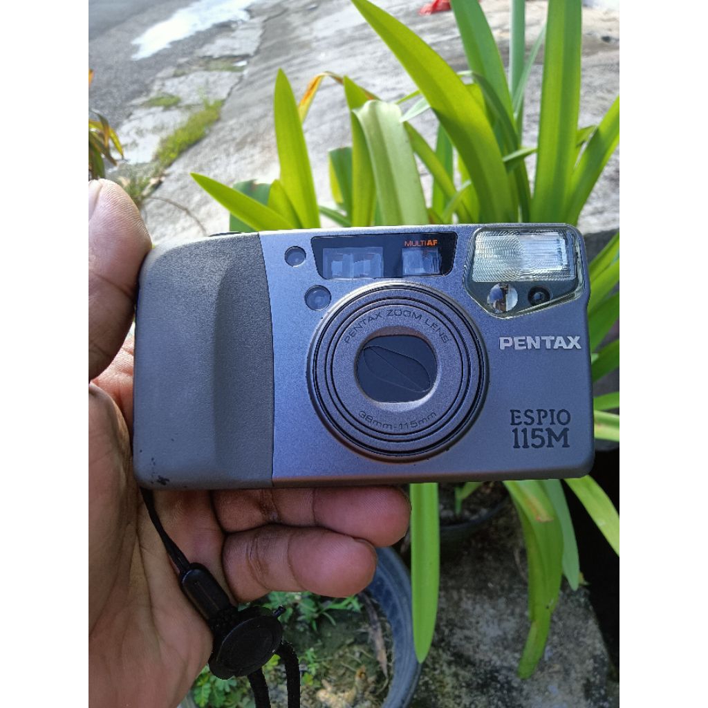 Kamera analog antik PENTAX ESPIO 115M
