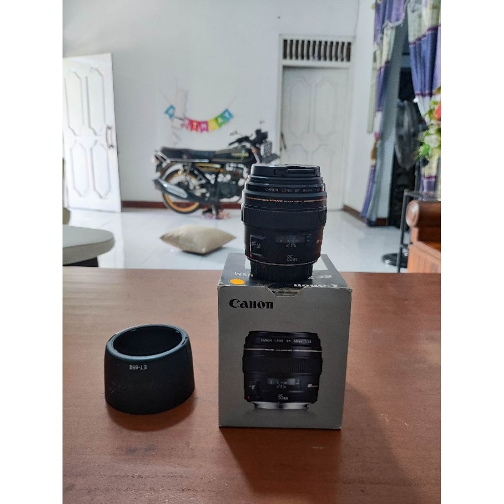 lensa 85mm usm canon