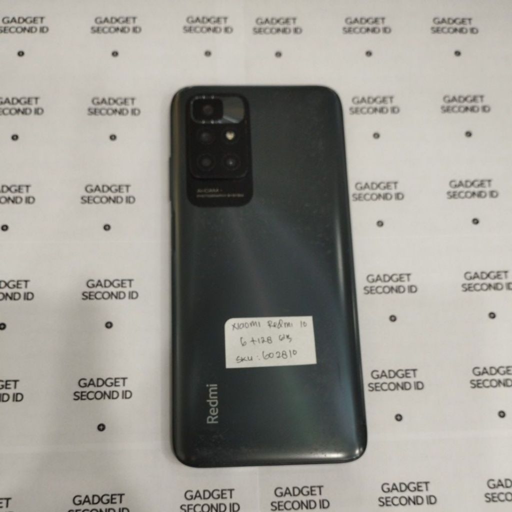 Handphone Second Redmi 10 6+128GB unit only.