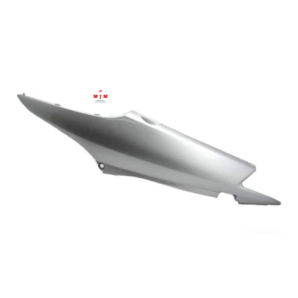 Cover Body Kanan Silver – Supra Fit New 64410-KTL-690FMH