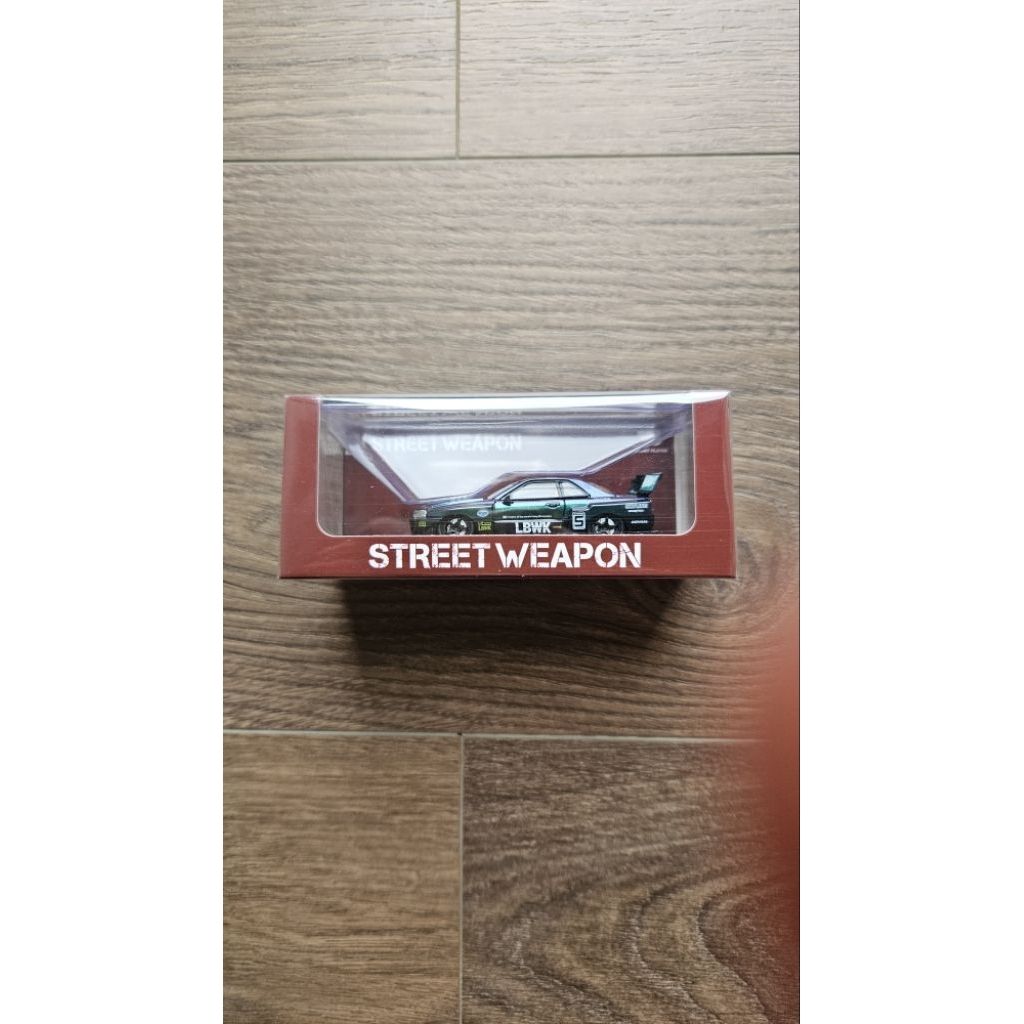 Street Weapon Nissan Skyline ER34 LBWK