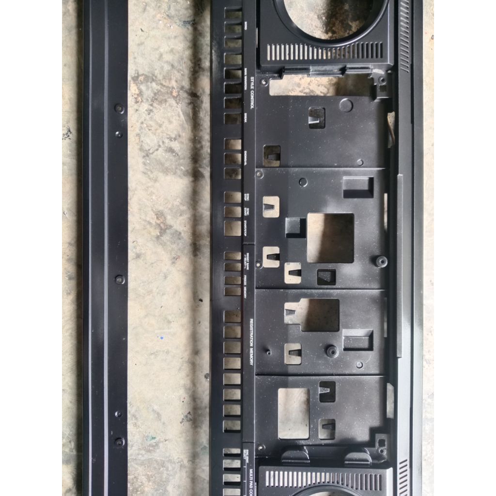 kesing atas keyboard yamaha PSR-S950 Untuk pergantian kesing keyboard yamaha psr-s770 dan psr-s970 y