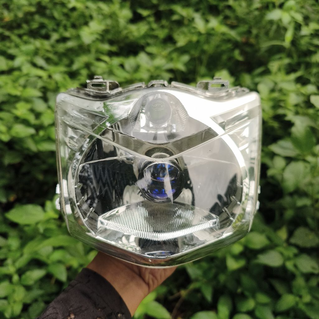 Reflektor Beat Karbu Costum lampu h4 Bahan Win