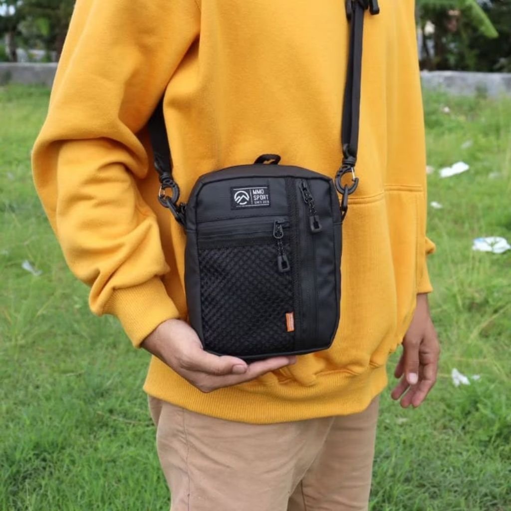 MMO Sport Crossbody Bag Multifungsi Tas Pria Slingbag