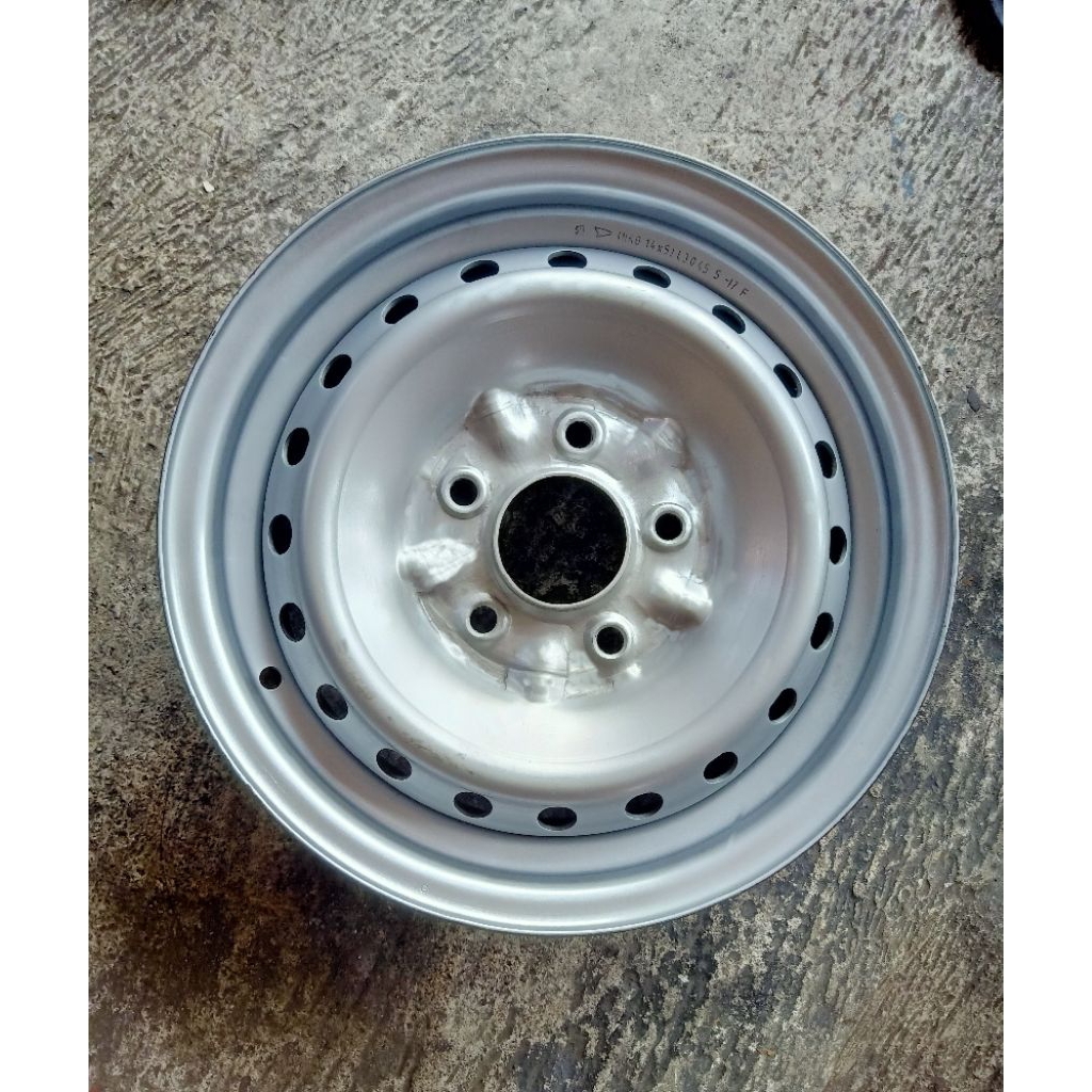 Velg Kaleng Ring 14 L300