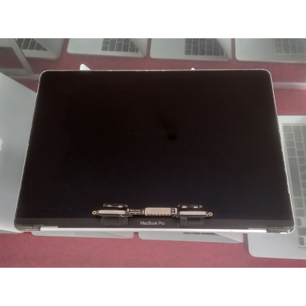 lcd macbook pro a1708 silver minus gambling