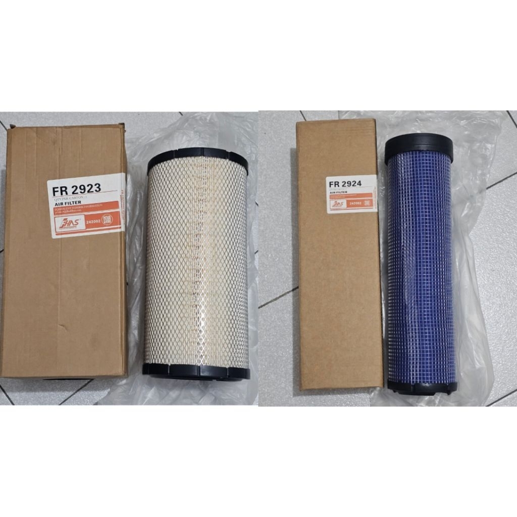 1 Set Saringan Hawa In + Out ( Luar & Dalam ) Sumitomo SH 130-5/6 Merek Fhas FR2923 + FR2924