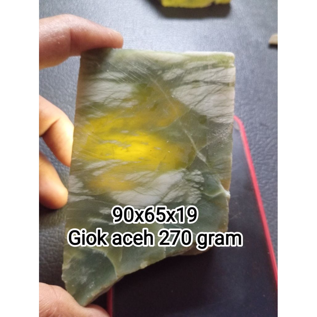 batu giok aceh/batu giok batu hijau batu bacan/batu akik