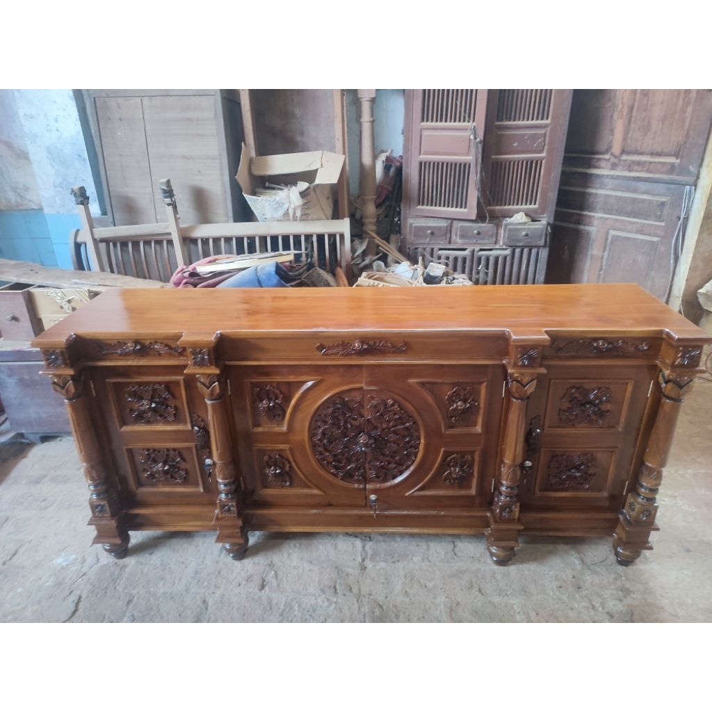 buffet nusantara ukiran jepara