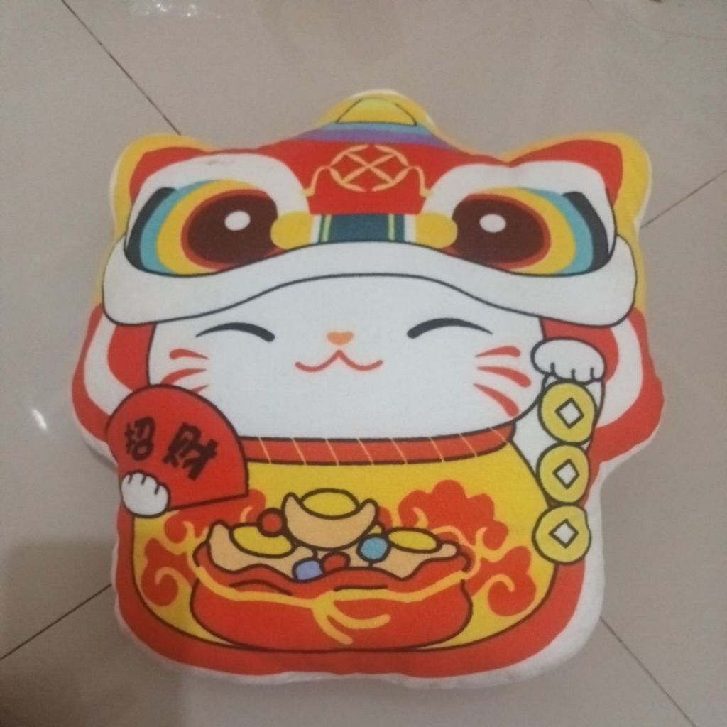 prelove bantal kucing hoki bahab lembut miniso