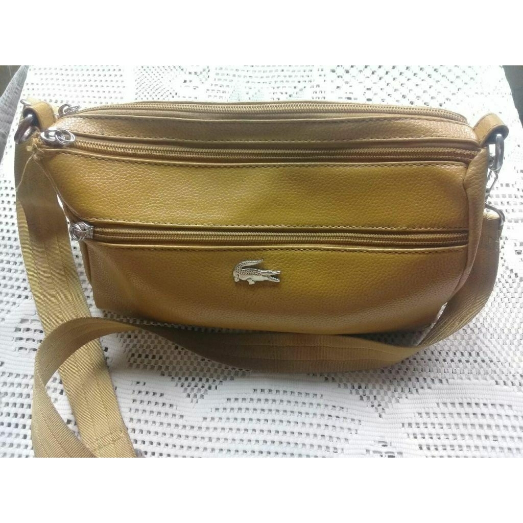 TAS WANITA WARNA KUNING BSK DAN BIRU DONGKER