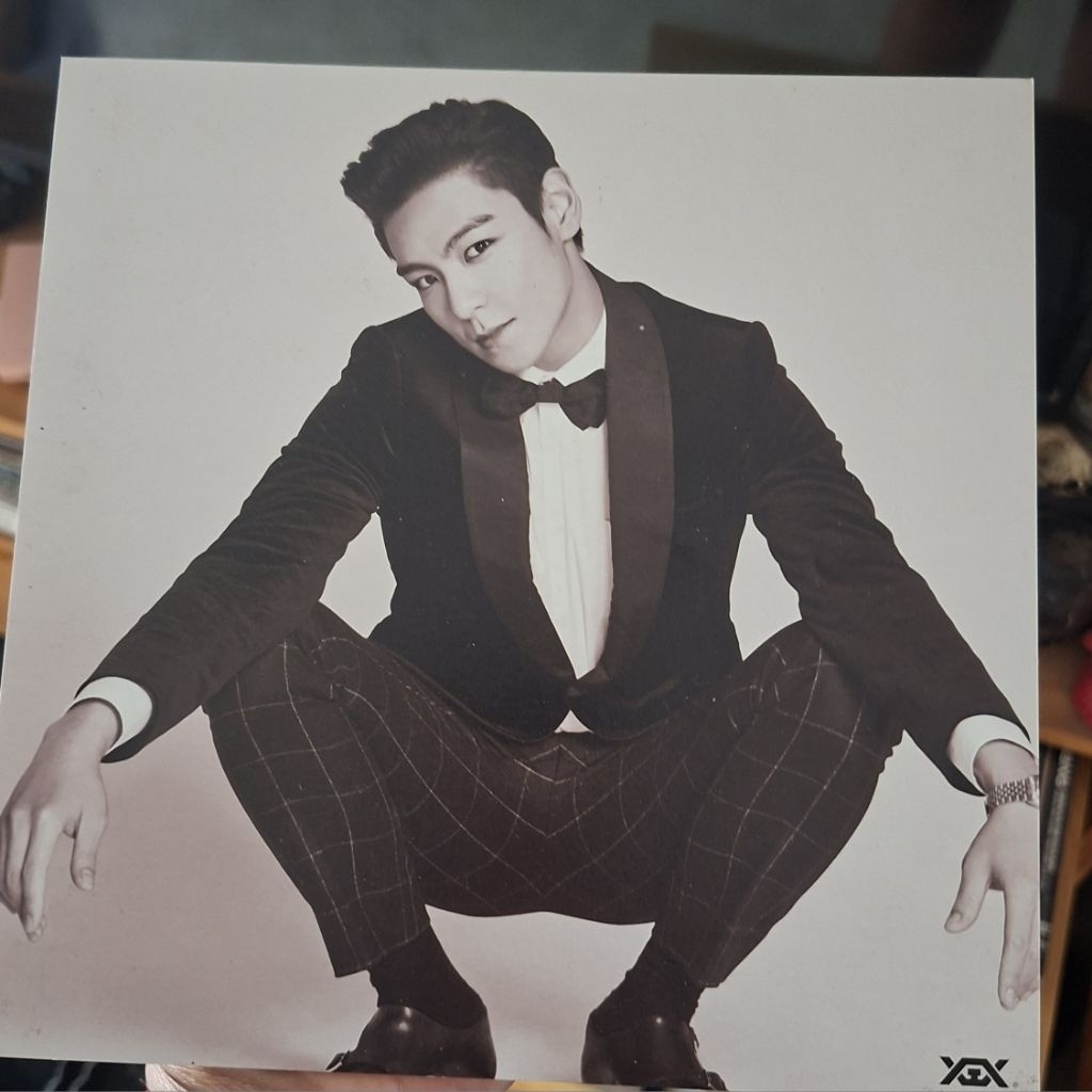 bigbang TOP oversized card ,official limited benefits from doom dada album
