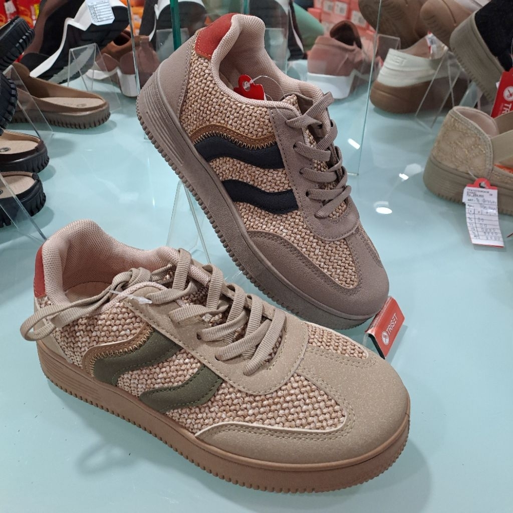 TRISET Sepatu Sneakers wanita TZ2004503