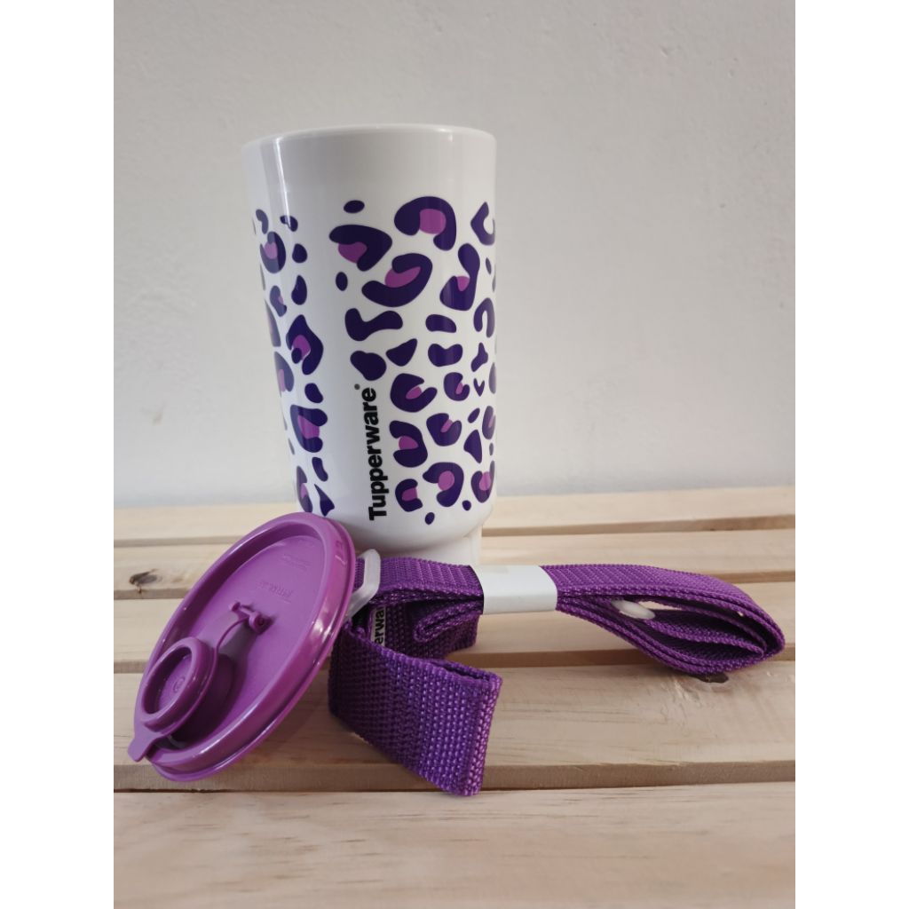 Safari tumbler tupperware