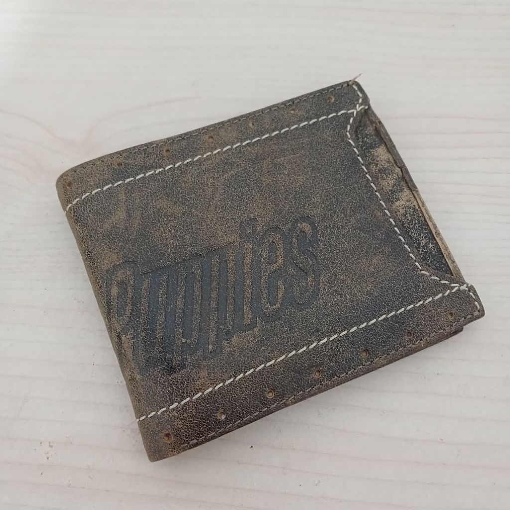 (preloved) HUSH PUPPIES Dompet Pria ori