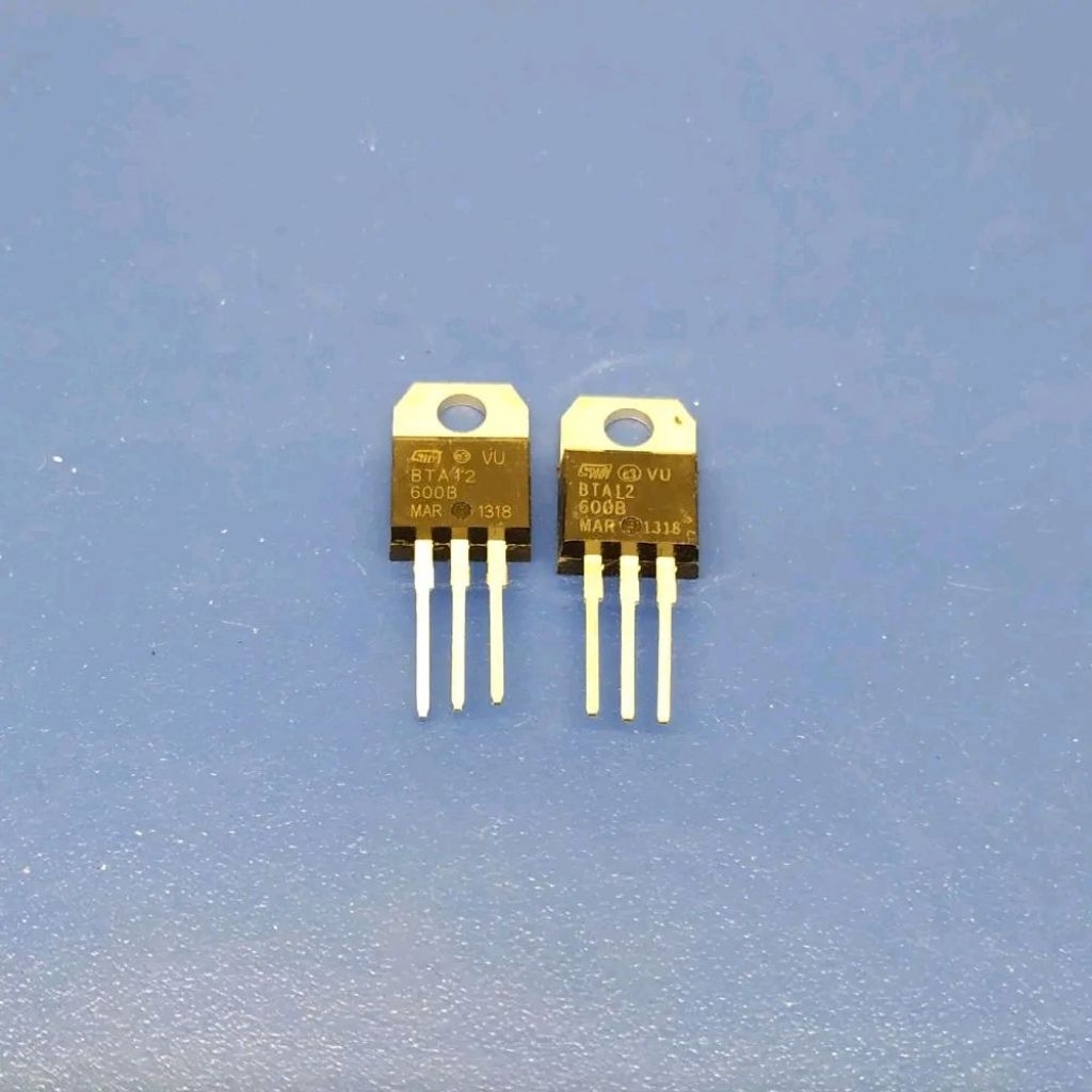 Transistor BTA12 STM / BTA 12 - 600B / TR BTA 12-600B STM / BTA12-600B bta12 600b bta12 600