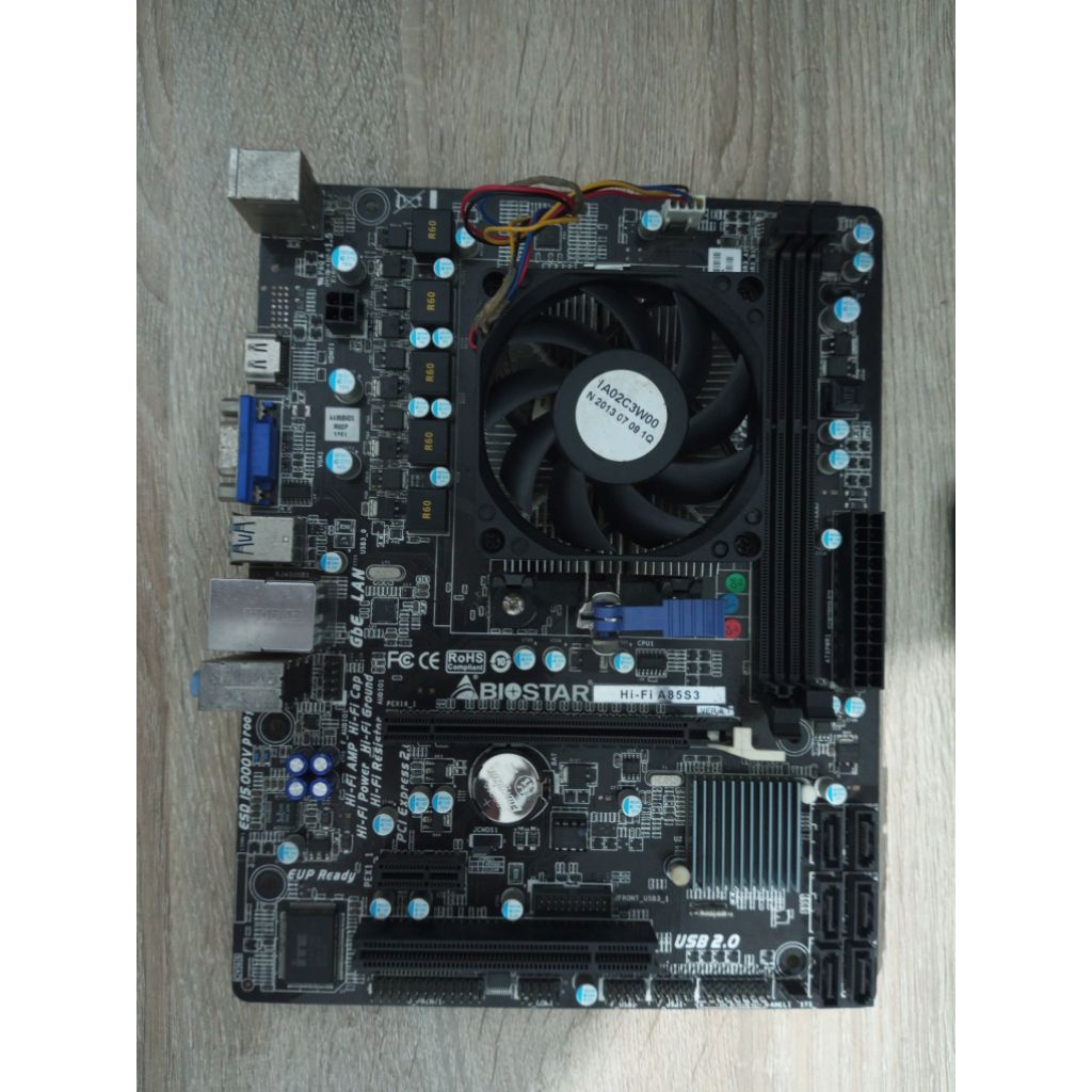 Paket Mobo proci ram : Mobo Biostar HIFI A8S3 FM2 + AMD A10 6800k + ram Corsair Vengeance 4GB Kit (2