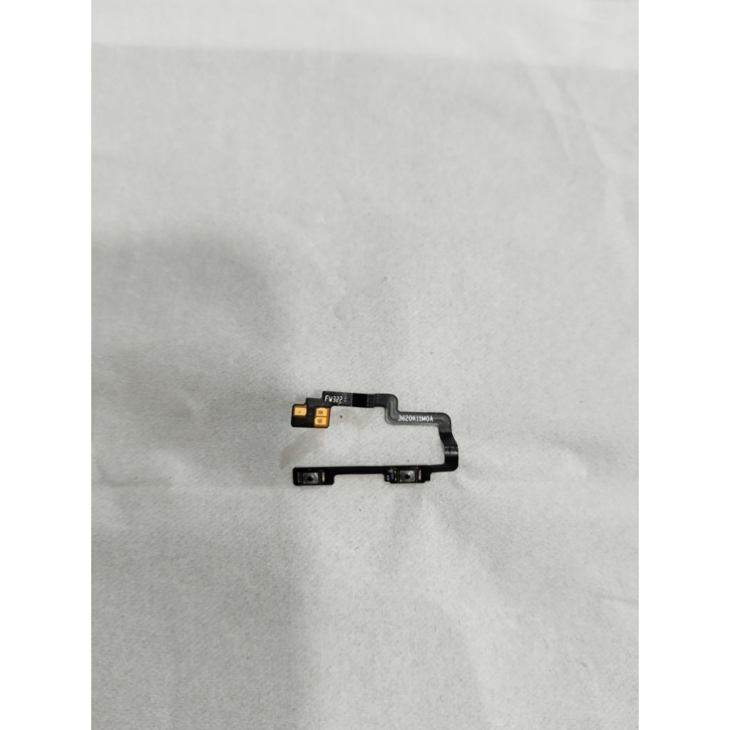 tombol volume dalam poco f3 5g copotan