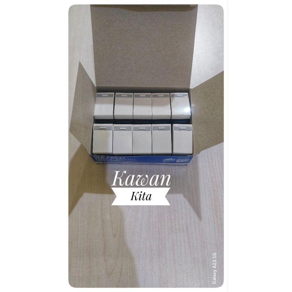 Saklar Panasonic WEJ 5531 ( Model Baru)