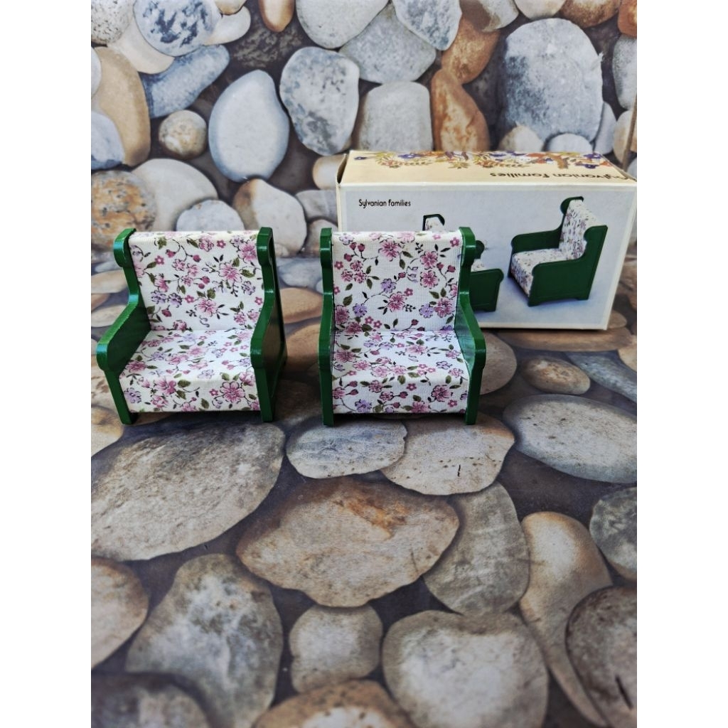 sylvanian families vintage#vintage green armchair#sylvanian families rare
