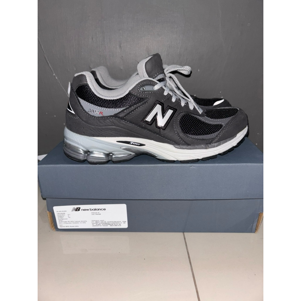 New Balance 2002R Original 100%